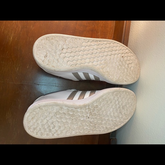 Adidas - Picture 8 of 8